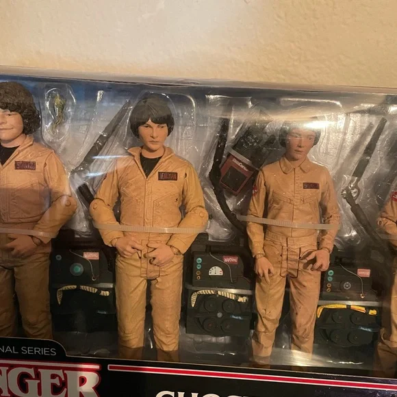 Stranger things ghostbusters McFarlane toys